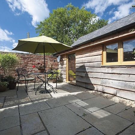 צ'לטנהם The Cider Barn - Spacious First Floor Apartment Set Within Barn Conversion מראה חיצוני תמונה