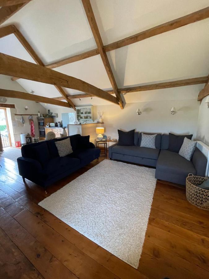 צ'לטנהם The Cider Barn - Spacious First Floor Apartment Set Within Barn Conversion מראה חיצוני תמונה